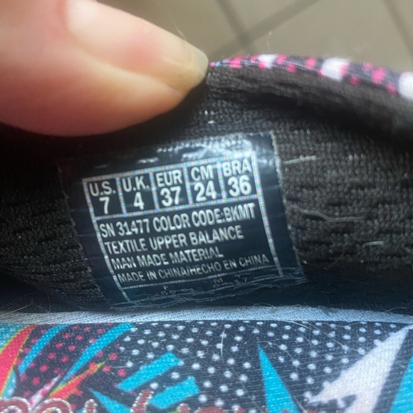 BOBS by Skechers Memory Foam slip-on shoes comic book pop art colorful EUC sz 7 - Picture 11 of 11